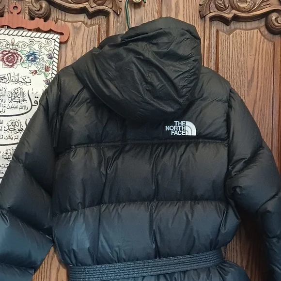 North face 700 women's puffer jacket
